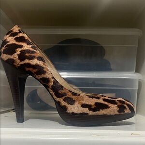 Steve Madden Brown Leopard Print Heels